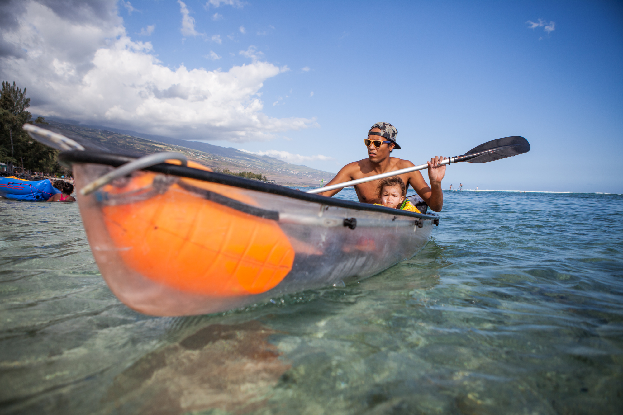 Découvrez la Magie du Kayak Transparent dans le Lagon de l'Hermitage à l'Île de la Réunion